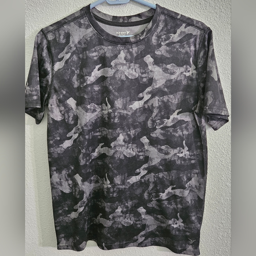 Old Navy Active Black & Gray Camo Go-Dry Tee, Youth XXL (18)